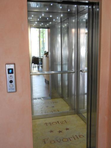 Hotel Favorita Cesenatico