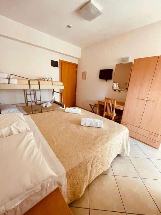 Favorita 3* Cesenatico