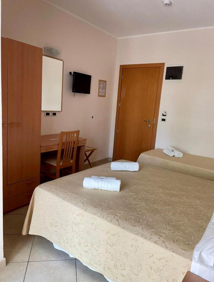 Hotel Favorita 3*