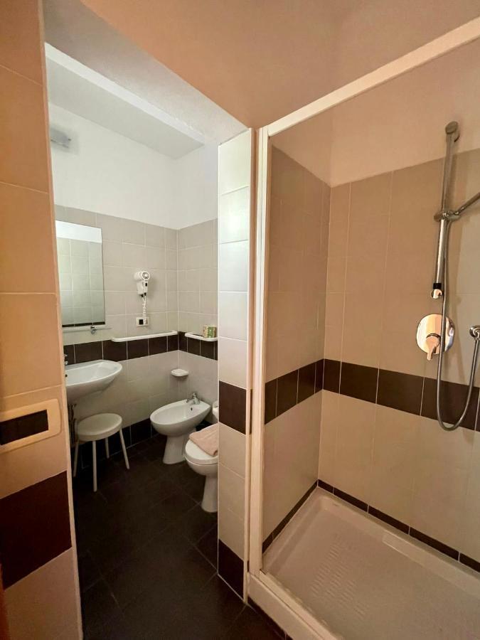 Hotel Favorita 3*
