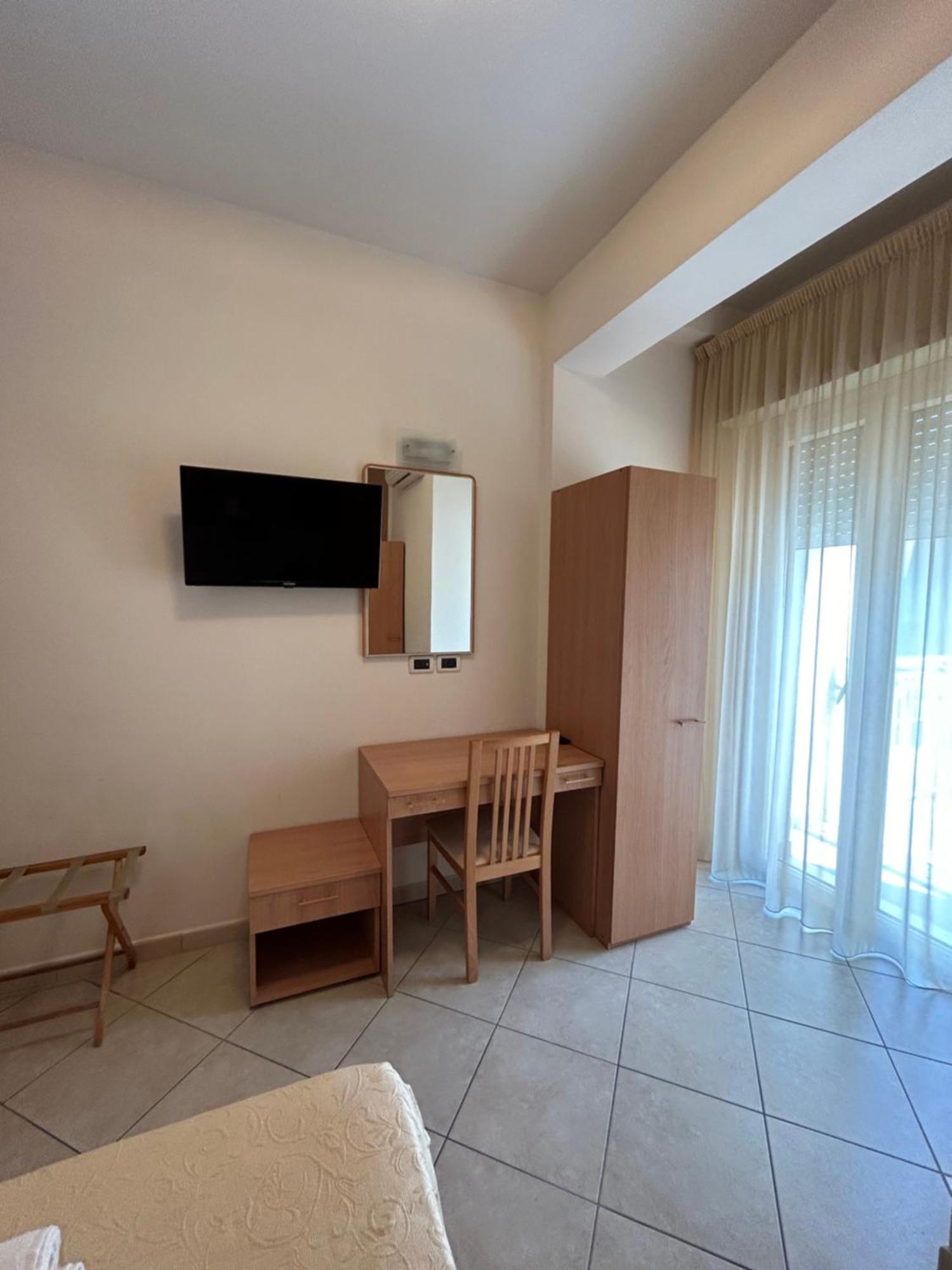 Hotel Favorita Cesenatico